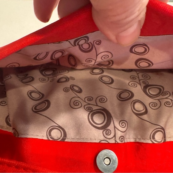 Travelon Crossboy Bag Red Silver Hardware Front Pockets Adjustable Strap - Picture 11 of 13